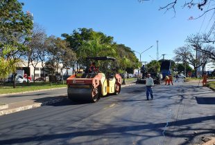 Prefeitura faz recapeamento em trecho da Castelo Branco