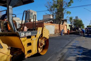 Prefeitura faz recapeamento na Rua 3 do Cidade Jardim