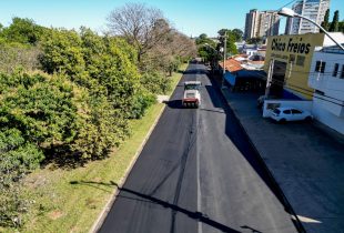 Prefeitura faz recapeamento na Avenida 16 do Jardim São Paulo