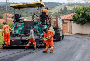 Programa da prefeitura recapeou 100% das vias do Jardim Figueira