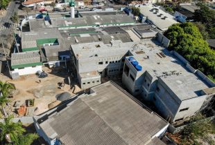 Hospital Público começa a receber reboco na parte externa