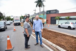 Com ciclovia, trânsito na Visconde e Tancredo ficará mais seguro e organizado