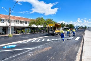 Prefeitura inicia pintura de solo na Rua João Polastri repaginada