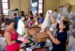Prefeitura de Rio Claro destina mais de 4t de alimentos e roupas para o RS