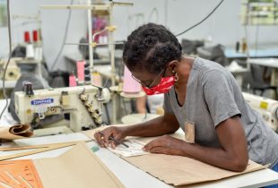 Palestra RC vai orientar costureiras sobre concurso de moda inclusiva