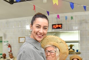 Idosos rio-clarenses participam de festas julinas organizadas pelo Fundo Social