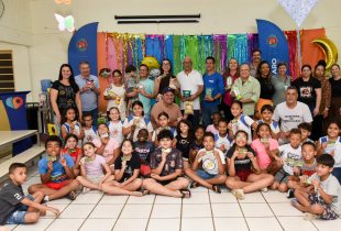 Estudantes trocaram recicláveis por moeda social