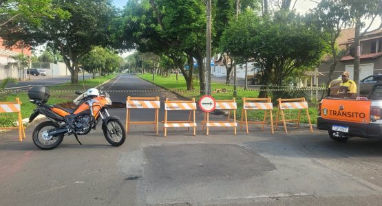 Av. Ulysses tem trecho interrompido e terá grande obra de recuperação
